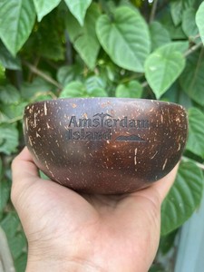 Bols en coquille de noix de coco de haute qualité avec cuillère Logo gravé au laser personnalisé Produit naturel et écologique Eco2go Vietnam - Product Image 5