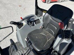 รถขุดขนาดเล็ก E20 ปี 2024 พร้อมเครื่องยนต์ Laidong กระบอกไฮดรอลิก Eaton ประสิทธิภาพสูงสำหรับขาย - Product Image 4