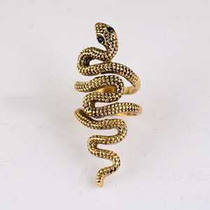 Anillo de diseño de serpiente dorada de latón antiguo Anillos pulidos antiguos Anillo de latón Anillo de diseño hecho a mano para hombres y mujeres - Product Image 1
