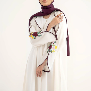 Abaya Kimono de style arabe, nouvelle mode Dubaï 2024, robe de bal modeste à ouverture frontale, en organza blanc avec ruban rouge - Product Image 5