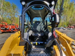 Buy Premium Quality Cat Skid Steer Loaders 249D3 with Strong Engine Power Reliable Service Support Fast Delivery Available Today - Product Image 5