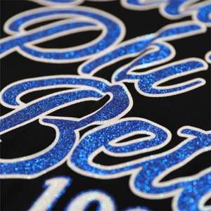 T-shirt à manches longues ZPB-Noir | Chemise de sororité 100% coton Zeta Phi Beta avec lettres grecques imprimées à paillettes, bouclier et année - Product Image 4