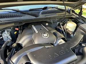 USADO LHD/RHD 2002 CAD IL LAC ESCALADE EXT - Product Image 6