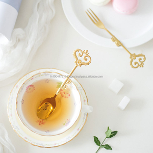 Juego de tenedor de cuchara mini con diseño de corona y llave vintage de metal dorado de lujo - Product Image 6