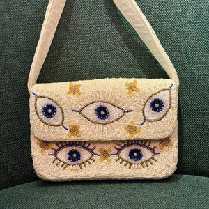 Bolso de hombro con cuentas de flores Bolso de tulipán con cuentas Bolso floral, Bolso bohemio chic, Bolso de hombro de primavera, Monedero con cuentas, Bolso hecho a mano - Product Image 1