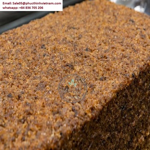 Wholesale Company Offers SVR 10 Natural <b>Rubber</b> <b>Raw</b> <b>Materials</b> Vietnam Grade 10 Made in Vietnam - Product Image 3