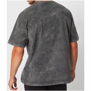 เสื้อยืดสำหรับผู้ชายวินเทจขนาดใหญ่แนวสตรีทแวร์ออกแบบได้ตามต้องการ - Product Image 2