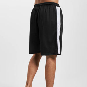 Short pour homme en polyester à sublimation personnalisée OEM avec poches et fermetures éclair Short de sport grande taille en maille à séchage rapide au-dessus du genou - Product Image 3