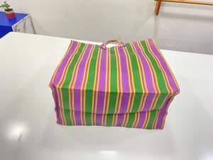 Métier à tisser à la main écologique personnalisé sacs à cosmétiques de plage recyclés à la mode réutilisable avec fermeture éclair en plastique tissé rayé étuis à provisions - Product Image 2