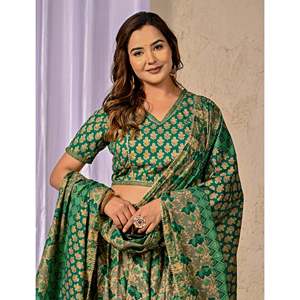 Lehenga Choli Étnico Verde Mar, Estampado en Algodón, Talla Única, Vestido Tradicional Indio para Fiestas Estilo Bollywood - Product Image 1
