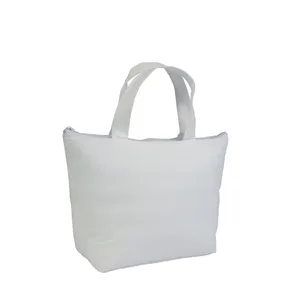Borsa Termica Mini TNT Personalizzata per Contenitori Pranzo e Gadget - Product Image 2