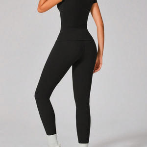 Conjunto de camisetas y mallas transpirables atléticas para mujer, ropa de entrenamiento, bordado personalizado, impresión, Etiqueta Privada, venta al por mayor - Product Image 5