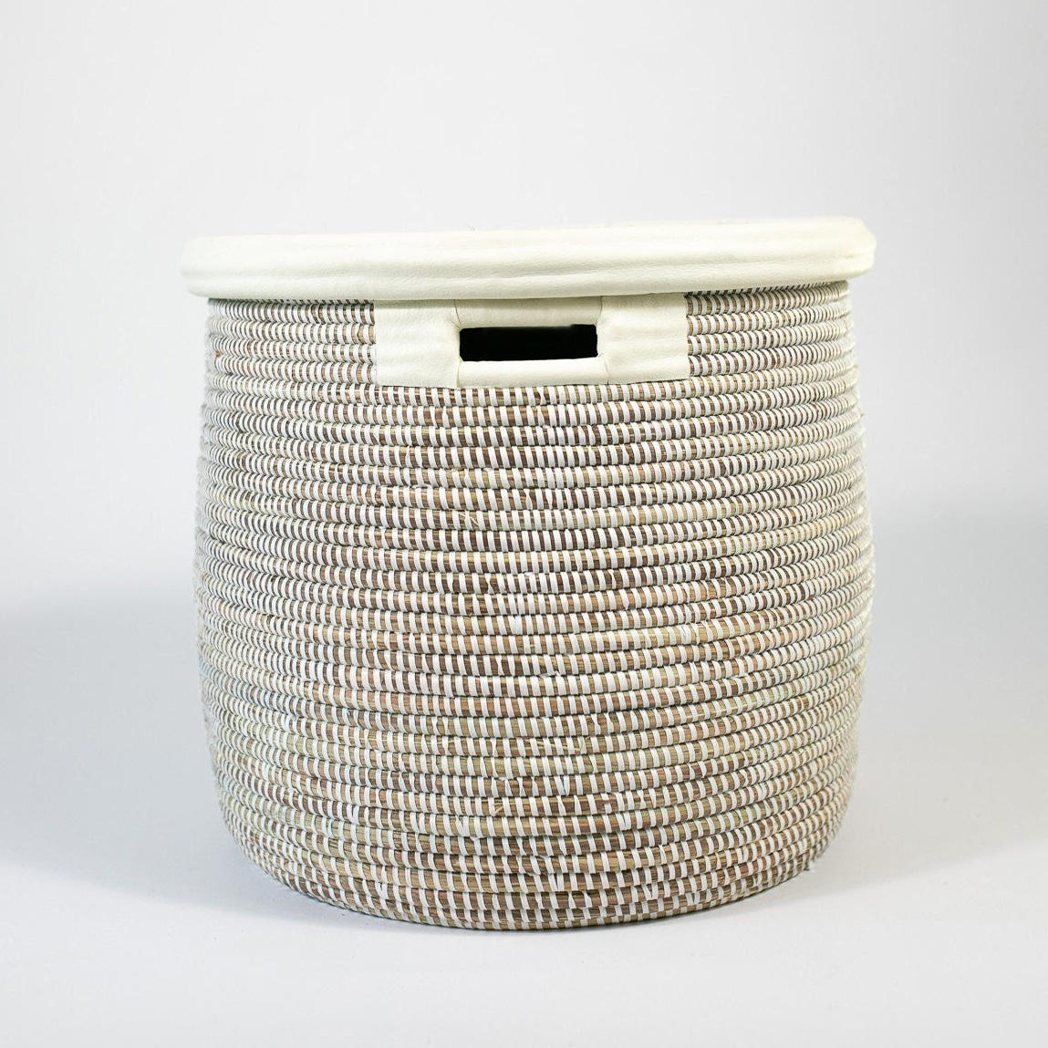 ธรรมชาติ