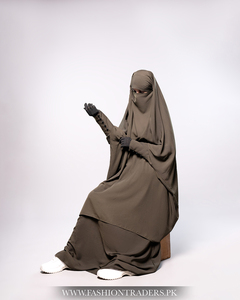 Jilbab Islamique de Haute Couture Vente en Gros Fabricant OEM Tissu de Luxe en Mélange de Polyester Taille Personnalisée - Product Image 2