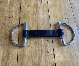 Broca de anillo Dee de 4 "de alta calidad de acero inoxidable con boca de puerto bajo de vulcanita para productos de caballos ecuestres - Product Image 4