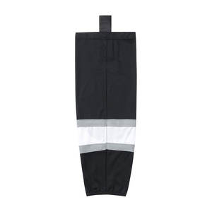 Chaussettes de hockey sur glace personnalisées avec couleur d'équipe personnalisée pour les juniors, les seniors et les adultes, polyester/coton, durables et écologiques - Product Image 5