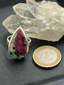 Anillo fino de plata de ley ajustable hecho a mano, regalo de joyería de boda para ella con lágrima, rubí, zoisita, piedra preciosa, único y elegante - Product Image 4