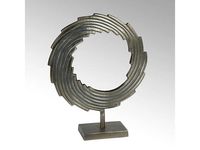 Sculpture ronde artisanale en laiton, pièce décorative moderne pour la maison et les accents de table élégants