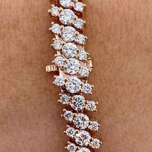 <b>Charming</b> 6.21 Ct VS1 IGI Certified Lab Grown Diamond Luxury Tennis <b>Bracelet</b> 14K <b>Rose</b> <b>Gold</b> Prong Set Bangle Engagement Jewellery - Product Image 5