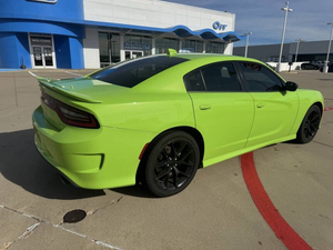Dodge Charger GT 4 portes berline 2023 d'occasion propre disponible à la vente - Product Image 4