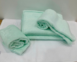 Ensemble de serviettes en coton 100%-Serviettes de bain fabriquées au Vietnam - Product Image 2