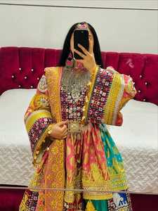 Élégant brodé dentelle Vintage motif floral traditionnel Tribal bohème Banjara Afghani femmes robes de mariée personnalisable - Product Image 4