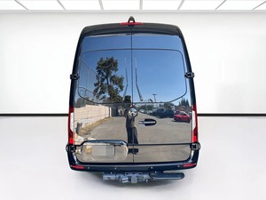 Livraison rapide mondiale pour fourgonnette MB Sprinter 2500 Cargo 170 WB à châssis allongé et transmission intégrale, modèle 2022, d'occasion, à vendre - Product Image 6