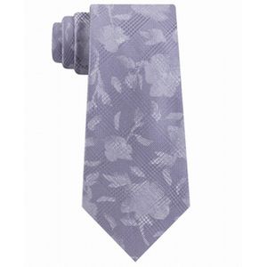 เนคไทผ้าไหมลายตารางคลาสสิคสำหรับผู้ชาย ยี่ห้อไมเคิล คอร์ส สีเทา ขนาดปกติ - Product Image 1