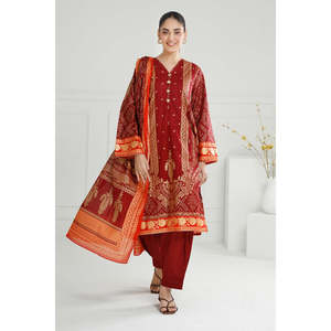 Traje Casual de 3 Piezas Color Granate para Mujer con Estampado Dorado para Verano - Con Decoración de Botones - Product Image 5