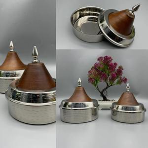 Azucarero de Metal Plateado Martillado Ecológico de Moda con Tapa de Madera para Servir Dátiles y Frutos Secos - Product Image 3