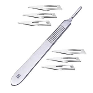 Lames chirurgicales de sécurité médicales personnalisées OEM, manche de lame de scalpel, acier au carbone, acier inoxydable, stériles, réutilisables, pinces chirurgicales - Product Image 4