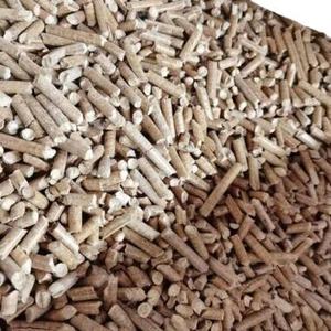 Pellets de bois de pin de qualité supérieure Euro Pallet 15kg – Vente promotionnelle – Durables – Motifs en bâtonnets de 6mm – Poudre de bois dur de pin et de chêne – Système de chauffage France - Product Image 1