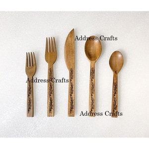 Ensemble de couverts en bois d'acacia 2026, style américain, 5 pièces, avec poignées gravées, pour table de salle à manger et fêtes - Product Image 4