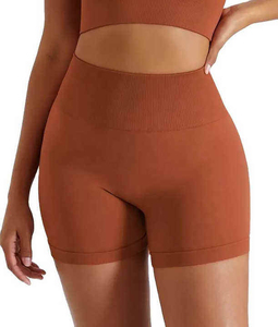 Nouveauté 2025 Shorts de yoga pour femmes Taille élastique Imprimé Couleur noire Poches latérales Polyester/Nylon Séchage rapide Respirant Gym - Product Image 1