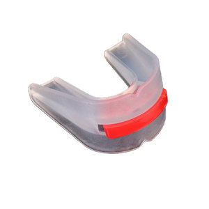 Protector bucal de doble capa, resistente a impactos, cómodo, transpirable, apto para deportes de alto impacto y sesiones de entrenamiento. - Product Image 1