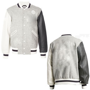 Mayorista Personalizar Letterman Toalla Parches Bordados Alta Calidad Varsity Jacket Regular Fit Button Up Collar Hombres Estilo Callejero - Product Image 2