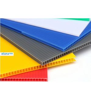 Fourniture en gros de feuilles de plastique ondulé en PP de qualité industrielle à usage intensif pour emballage protecteur, disponibles à un prix abordable - Product Image 1