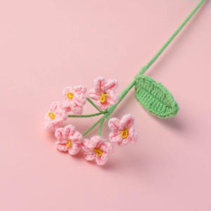 Bouquet de fleurs au crochet « Ne t'oublie pas » – Fleurs tricotées en gros – Noël, Remise de diplôme, Halloween – Poignée tissée élégante - Product Image 6