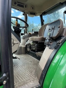 Tracteur Johhn Deere 2013, récemment entretenu en bon état, vendu en raison d'une mise à niveau. 2500 heures. Bon stockman ou tracteur de cour - Product Image 5
