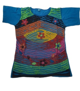 Tops imprimés de fleurs écologiques pour dames Design fantaisie Tops décontractés tricotés lisses ressemblant à des t-shirts directement d'Inde - Product Image 2