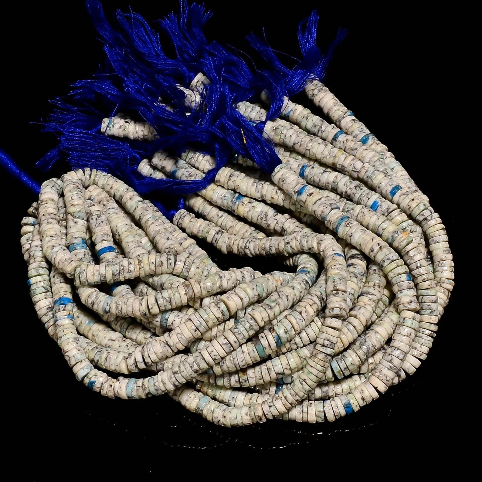 เช่นเดียวกับภาพ