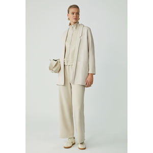 Blazer long en tricot pour femme ETHIQUET Nora, en tissu interlock, avec poche Takma et col châle - Product Image 4