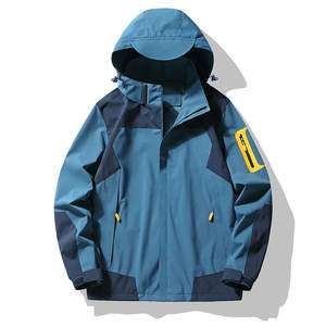 La mejor opción 100% Softshell Nylon Chaqueta de invierno informal para hombre Cortavientos impermeable de calidad superior con soporte Conjuntos de pantalones cortos de invierno - Product Image 1