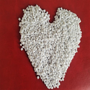 Высококачественные гранулы первичного и переработанного полиэфирного волокна (ПЭТ) для производства бутылок - Product Image 1