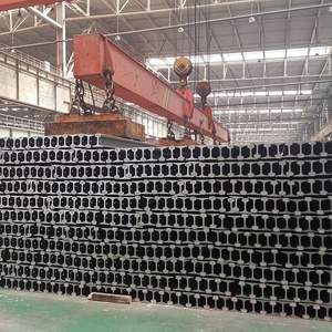 Chatarra de Riel Usada HMS2 R50 R65, Chatarra de Acero Ferroso de Alta Calidad para Fundición, Entrega Rápida y Asequible - Product Image 1