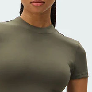 Cuello Redondo, Diseño Minimalista Moderno, Perfecto para Ropa Urbana, Logotipo Personalizado, Fabricante Mayorista, Ropa Lista para Exportar, Servicio OEM - Product Image 4