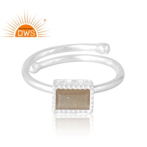 Anillo de plata de ley 925 hecho a mano con piedra lunar natural color chocolate, joyería personalizada para mujer, regalo para ella. - Product Image 3