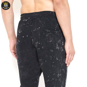 Pantalones de chándal clásicos para hombre con lavado ácido con ajuste relajado y bolsillos laterales profundos Joggers de lavado ácido suave con aspecto de ropa de calle elegante - Product Image 5