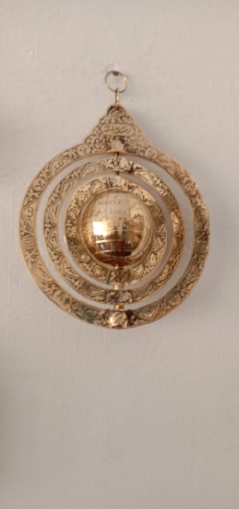 สีน้ำตาล