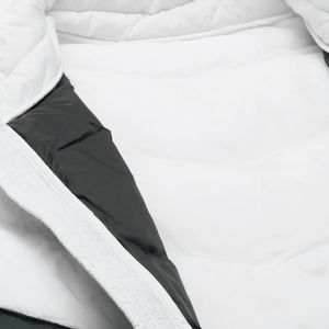 Nueva Colección 2025, Chaqueta Acolchada Azul de Invierno Unisex Personalizada al por Mayor, Estilo Moderno de Alta Calidad, Talla Grande, OEM Frontal - Product Image 6